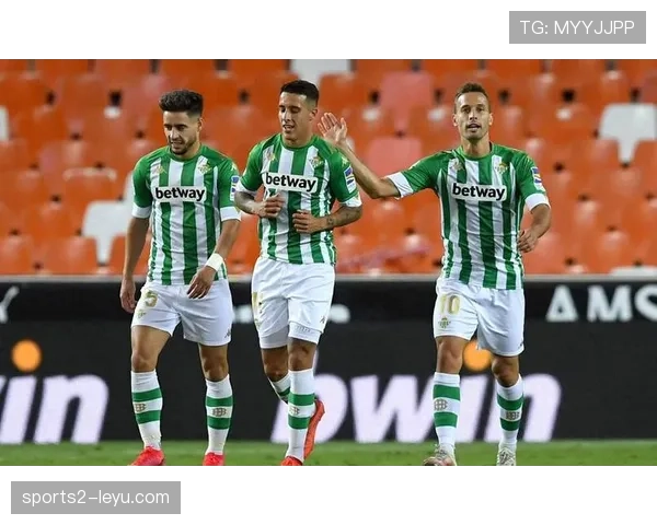 瓦伦西亚与皇家贝蒂斯1比1战平 双方各取一分